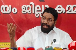49 ശതമാനം ഷെയർ എം എസ് .സി ക്ക് കൈമാറാനുള്ള തീരുമാനത്തിന് പിന്നിൽ അന്തർനാടകങ്ങൾ; വി. എൻ വാസവൻ