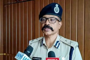 ചേരാനല്ലൂർ അപകടക്കേസ് കൈകാര്യം ചെയ്തതിൽ വീഴ്ച്ച; കൊച്ചി സിറ്റി പോലീസ് കമ്മിഷണറെ മാറ്റി 