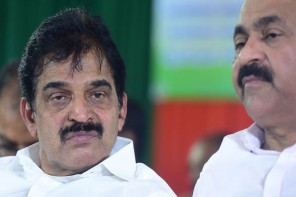 തിരിച്ചടിയിൽ തളരാതെ കെ.സി; കേരളത്തിൽ പിടിമുറുക്കാൻ ഡൽഹി കരുനീക്കം