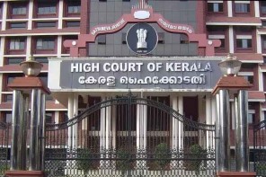 കേരള ഹൈക്കോടതി: അറസ്റ്റിലായവരെ ഹാജരാക്കുന്നതിനുള്ള വൈകിട്ട് 5 മണി സമയപരിധി റദ്ദാക്കി