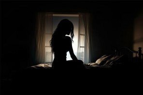 ഭർത്താവിന് അമ്മയുമായി അവിഹിതബന്ധമെന്ന വെളിപ്പെടുത്തലുമായി നടി 