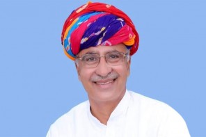  മുൻ ബിജെപി എംഎൽഎയെ ജനക്കൂട്ടം തല്ലിക്കൊന്നു
