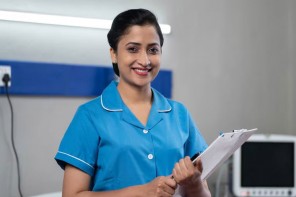യുഎഇയിൽ നഴ്സുമാർക്ക് അവസരം; സ്വപ്നതുല്യമായ ശമ്പളവും മറ്റ് ആനുകൂല്യങ്ങളും; ഇപ്പോൾ അപേക്ഷിക്കാം