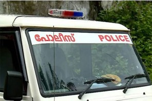 കോഴിക്കോട് നഗരത്തിൽ പട്രോളിങ്ങിനിടെ പൊലീസിന് നേരെ ആക്രമണം; സിറിഞ്ചും സൂചിയും ഉപയോഗിച്ച് ഉദ്യോഗസ്ഥനെ കുത്തി