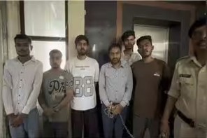 ചോദ്യപേപ്പർ ചോർത്താൻ എൻഡോസ്കോപ്പി; പ്രൊഫസർ ഉൾപ്പെടെ ആറുപേർ അറസ്റ്റിൽ