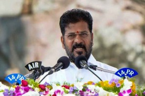 ഹിന്ദുമതത്തിലെ ബഹുദൈവാരാധനയെ വിമർശിച്ച തെലങ്കാന മുഖ്യമന്ത്രിയുടെ പ്രസം​ഗം വിവാദമാകുന്നു 