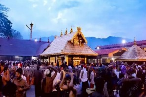 ശബരിമല സ്വർണപ്പാളി വിവാദം: രേഖകൾ ഹാജരാക്കാൻ ഹൈക്കോടതിയുടെ നിർദ്ദേശം