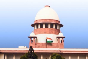 ​ജഡ്ജിക്കെതിരായ ആരോപണം: അഭിഭാഷകനെതിരായ കോടതിയലക്ഷ്യ നടപടിയിൽ ഇടപെടാൻ സുപ്രീം കോടതി വിസമ്മതിച്ചു