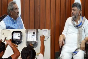 ഗൃഹജ്യോതിയ്ക്കെതിരെ വ്യാപകമായ പരാതി; സമഗ്ര പരിശോധനയ്ക്ക് കർണാടകം